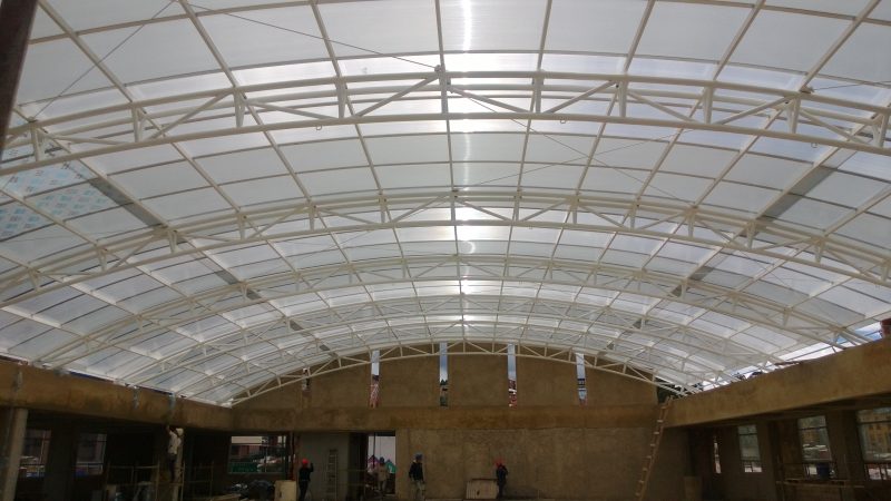 C.C. SUBA 91 - ESTRUCTURA METALICA - POLICARBONATO ALVEOLAR 10MM