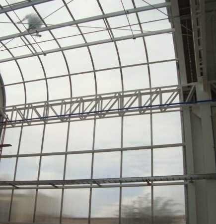 CONCESIONARIO FORD 170-ESTRUCTURA METÁLICA PC ALVEOLAR