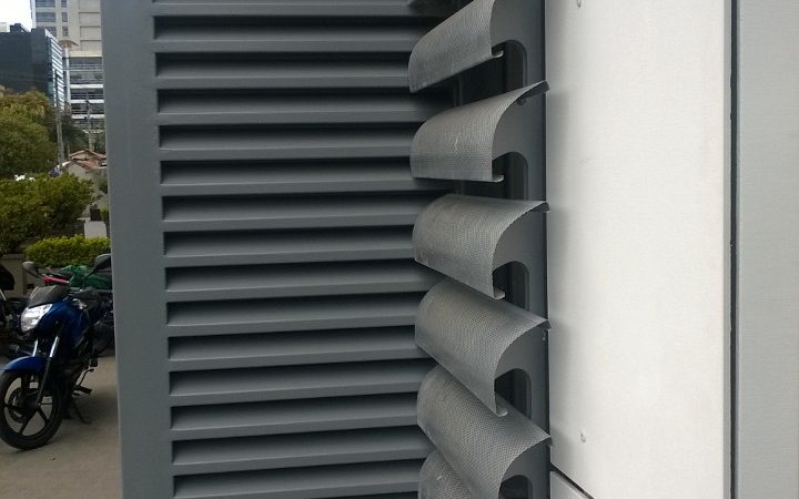 ED COLSANITAS CALLE 96-CORTASOL HUNTER DOUGLAS